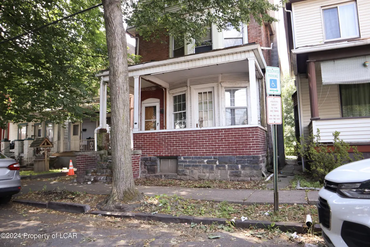 169 Sambourne Street, Wilkes-Barre in Wilkes-Barre