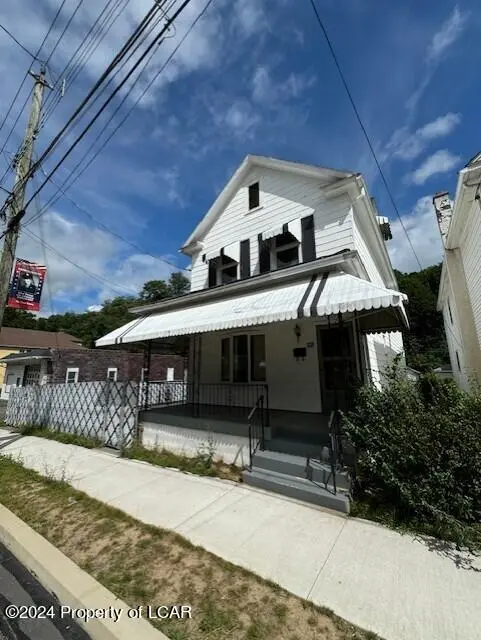 160 W Main Street, Glen Lyon in Glen Lyon