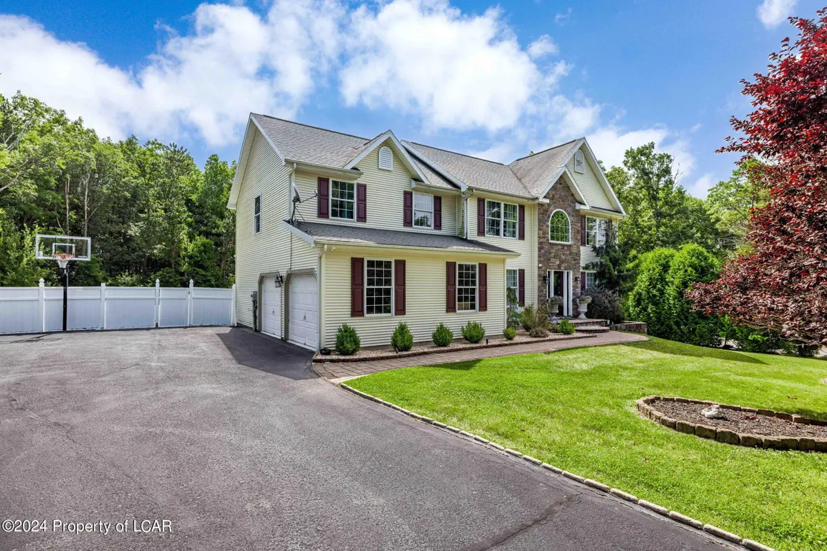 33 Colony Drive, Hazleton in Hazleton