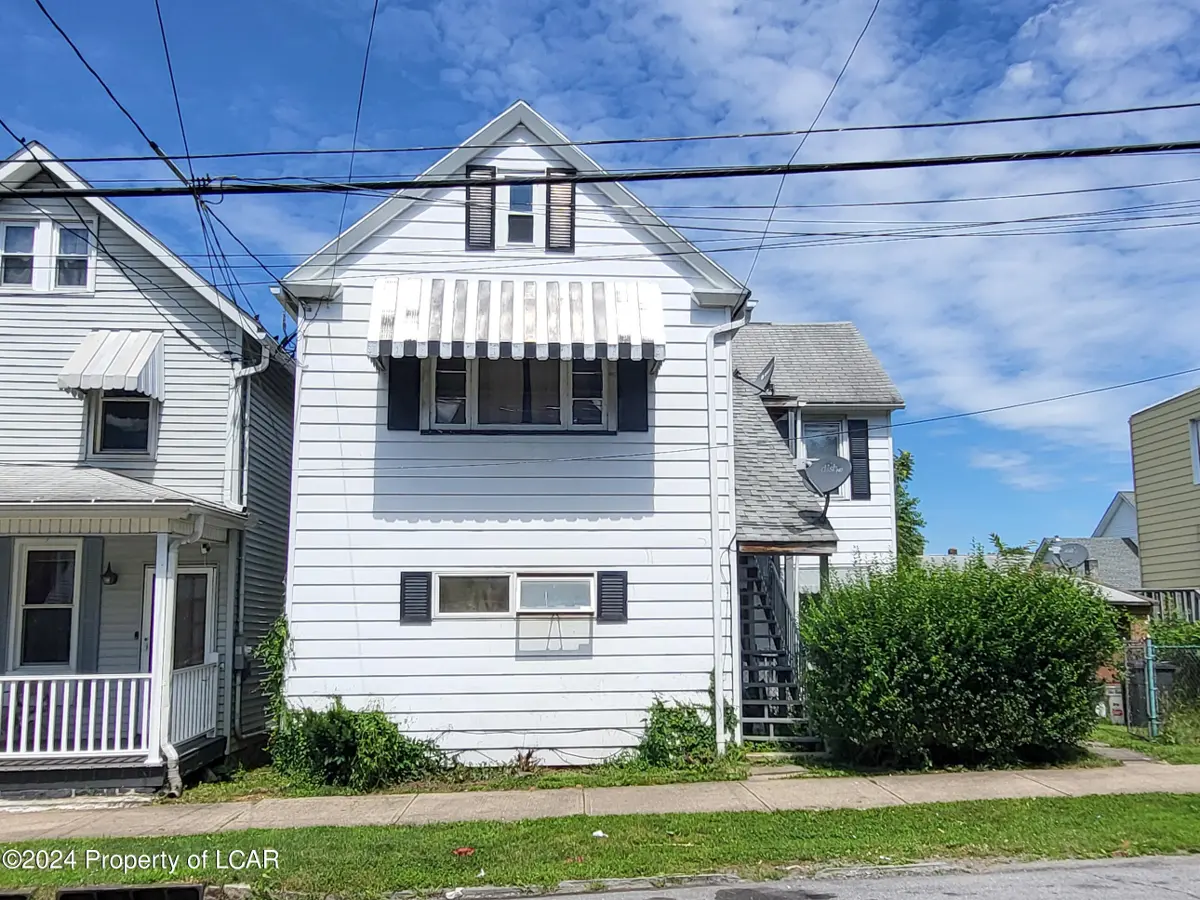195-197 BROWN Street, Wilkes-Barre in Wilkes-Barre