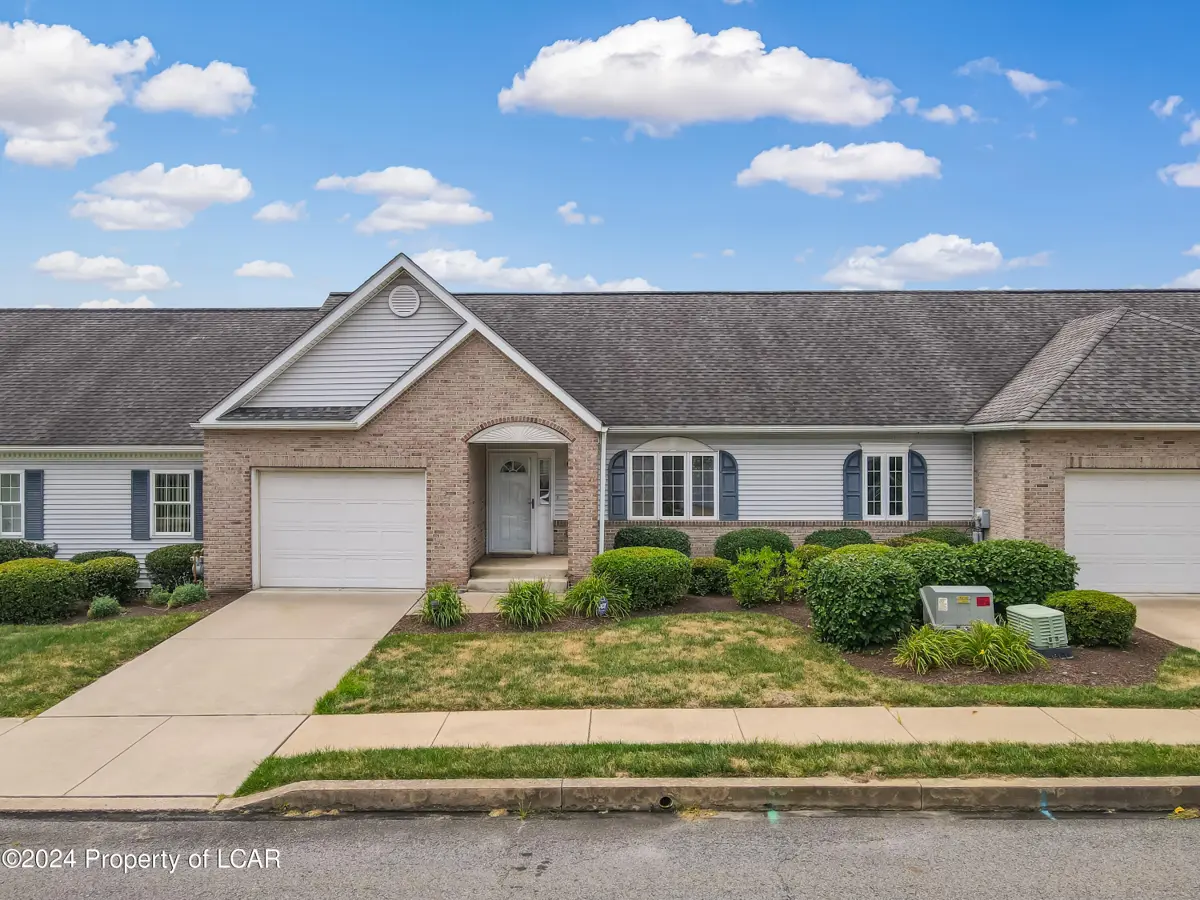 134 Clear Spring Court, West Pittston in West Pittston
