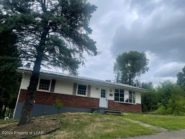 15 Poplar Street, Plains in Plains