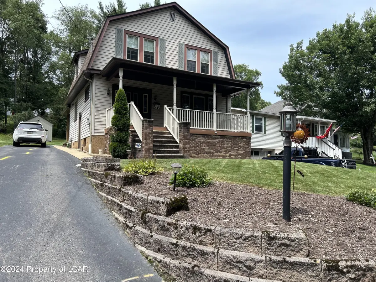 42 Grove Street, Trucksville in Trucksville
