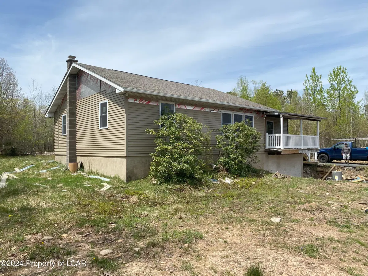 1099 Meadow Run Road, Bear Creek in Bear Creek