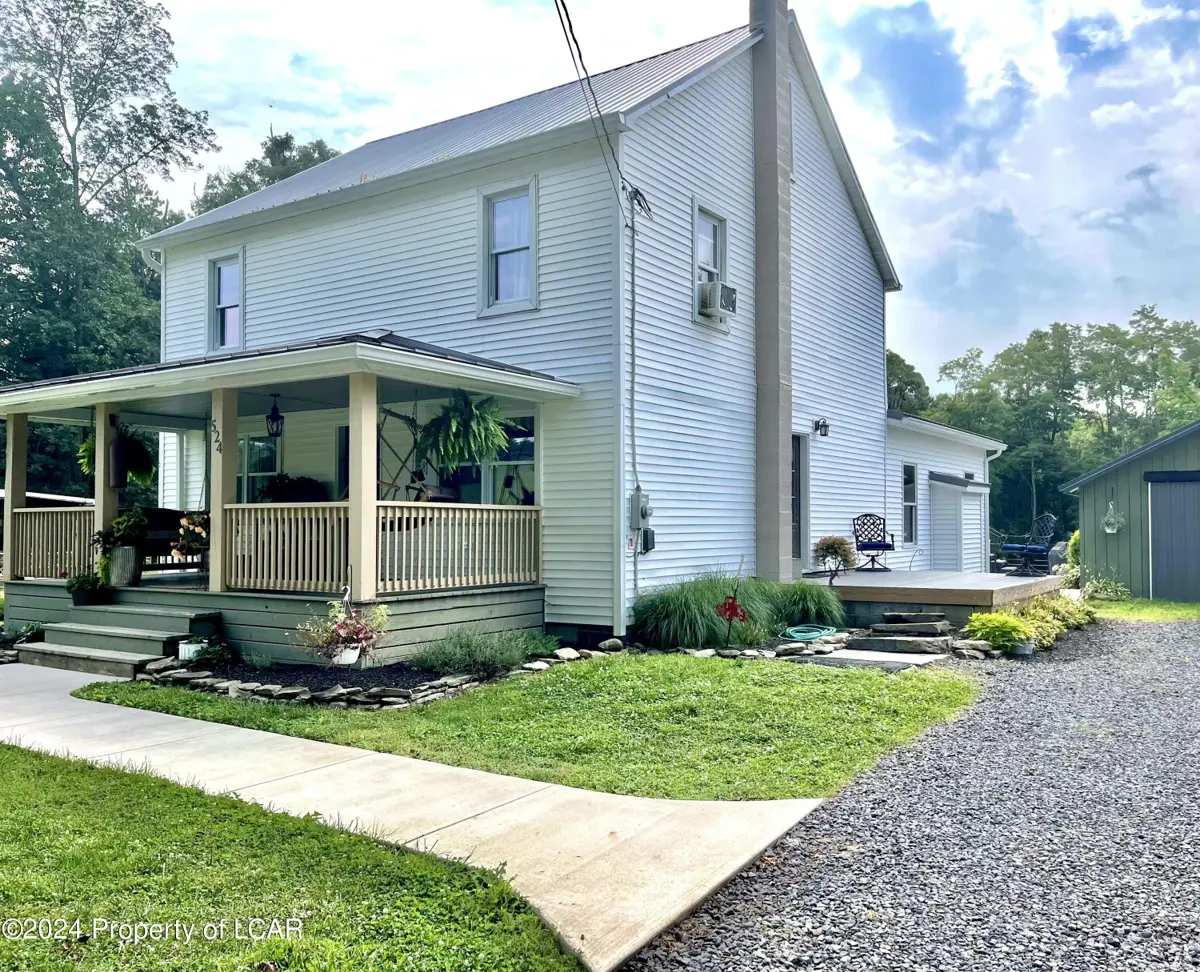 524 Hunlock-Harveyville Road, Shickshinny in Shickshinny