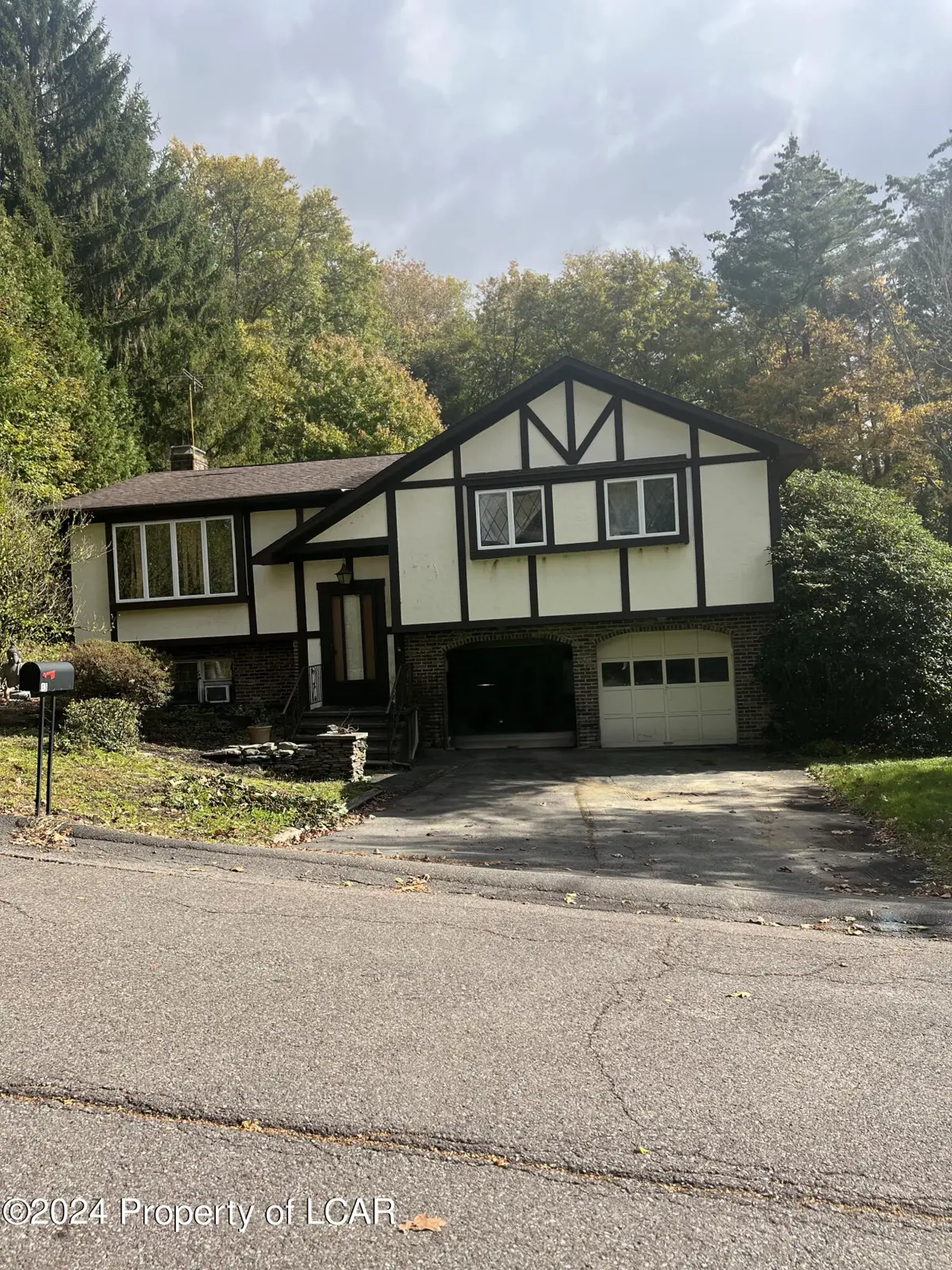 43 Harford Avenue, Shavertown in Shavertown