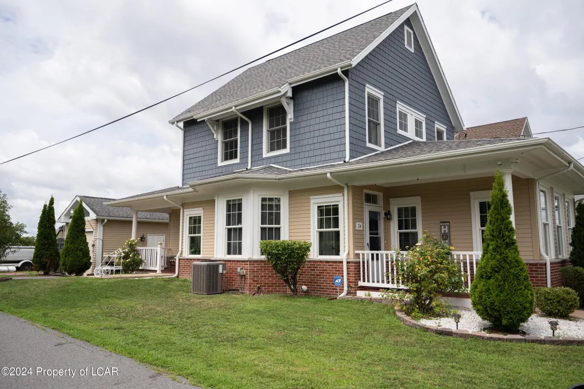 24 Courtright Avenue, Wilkes-Barre in Wilkes-Barre