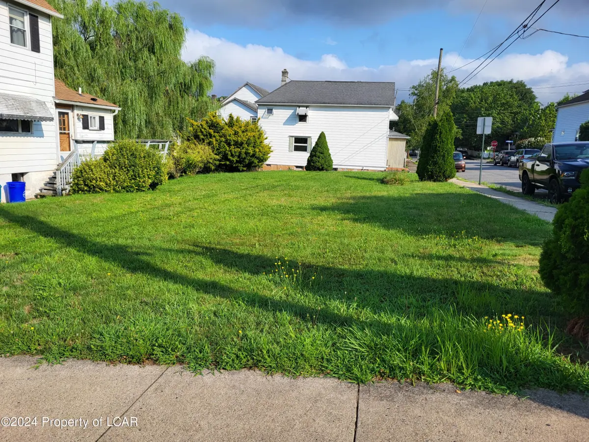 200 W Ridge Street, Nanticoke in Nanticoke
