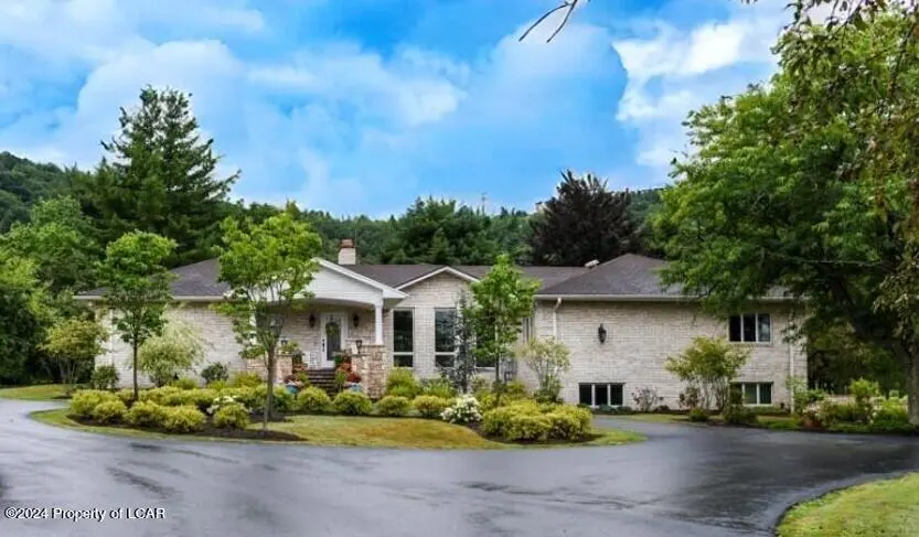 15 Country Club Lane, Sugarloaf in Sugarloaf