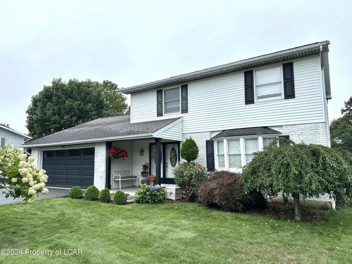 2341 W Venisa Drive, Hazle Township in Hazle Township
