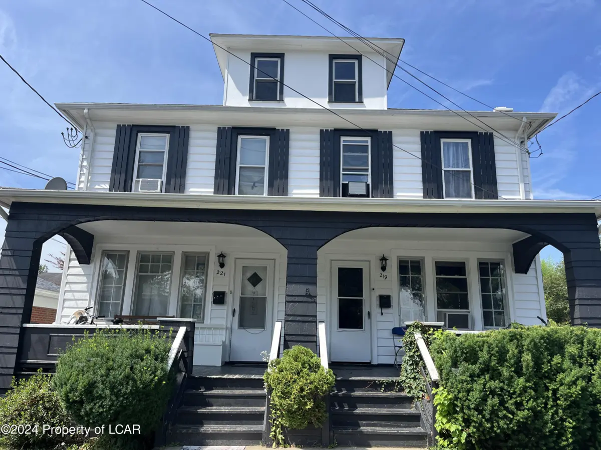 219 E Dorrance Street, Kingston in Kingston