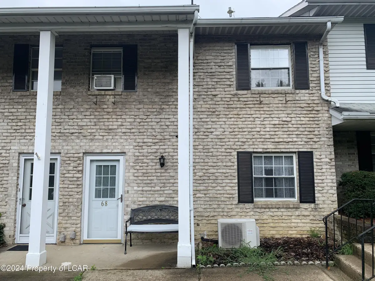 68 Northampton Court, Wilkes-Barre in Wilkes-Barre