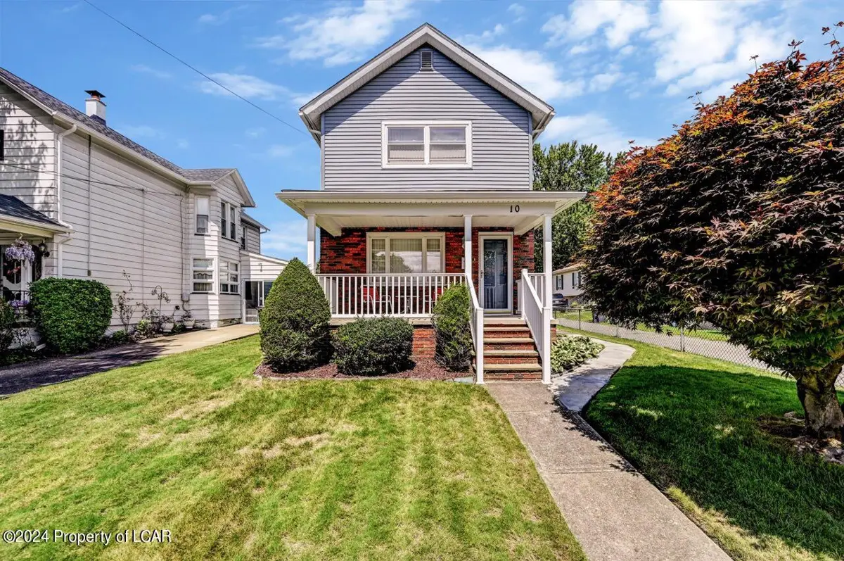 10 Ann Street, West Pittston in West Pittston