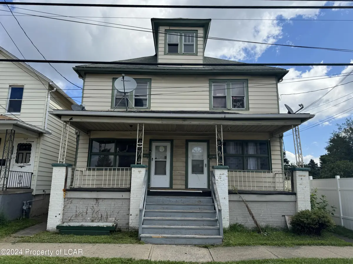 213-215 Division Street, Wilkes-Barre in Wilkes-Barre