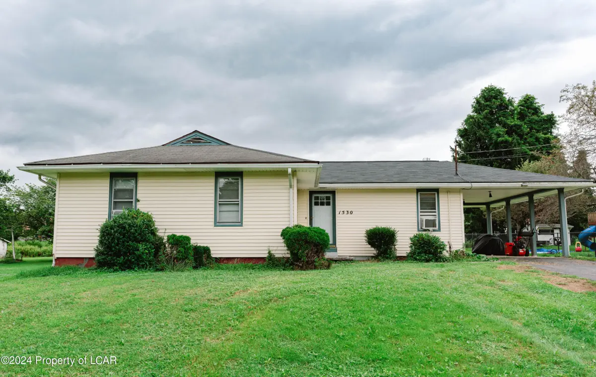 1530 Chase Road, Shavertown in Shavertown