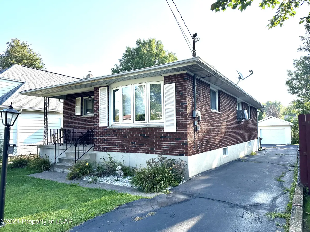605 Putnam Street, Hazle Township in Hazle Township