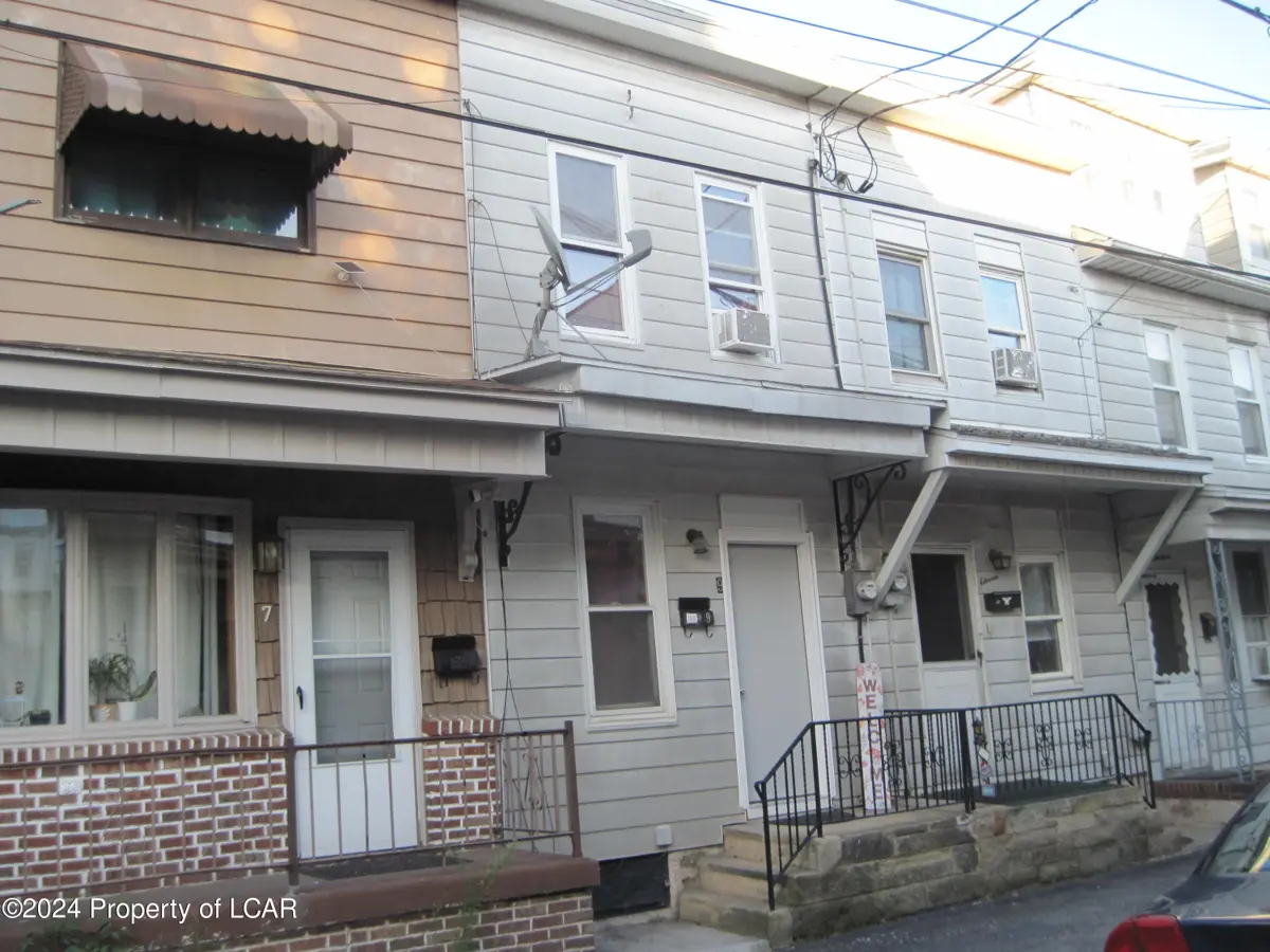 9 S Grant Street, Shenandoah in Shenandoah