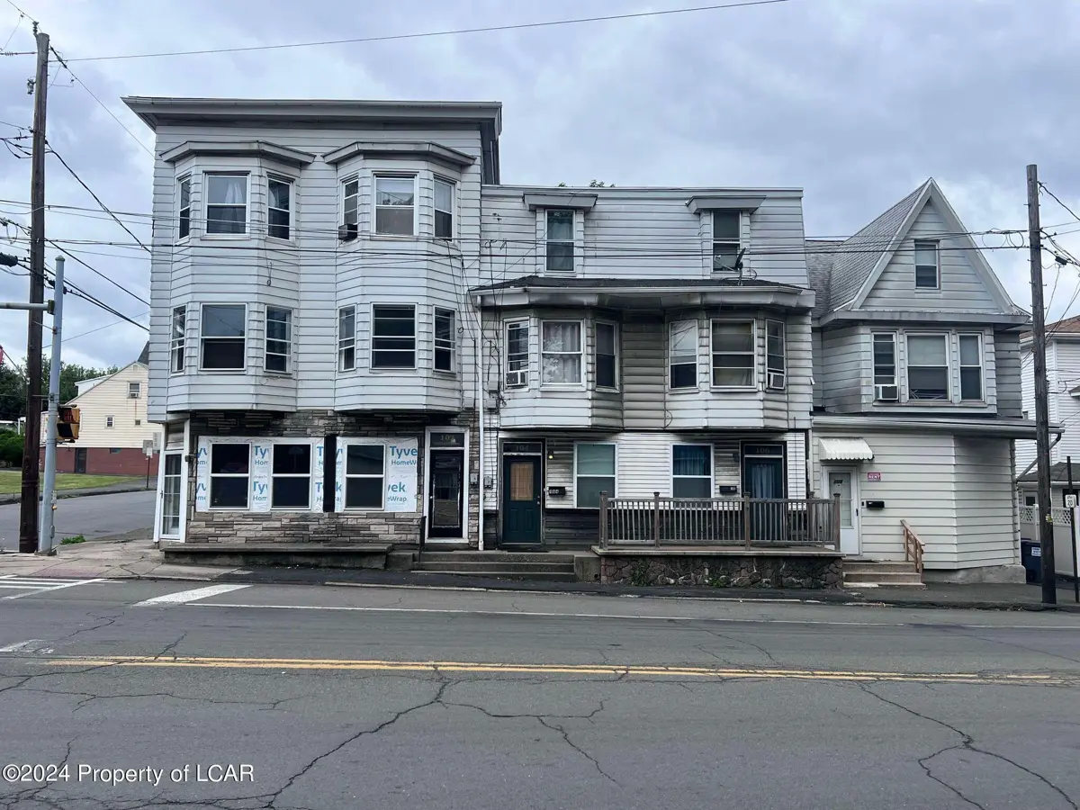 100-106 N Lehigh Avenue, Frackville in Frackville