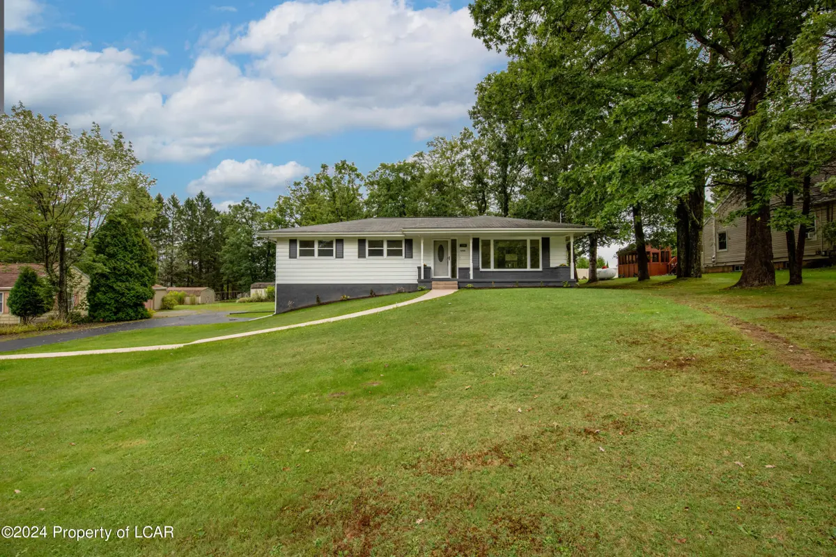 4200 Bear Creek Boulevard, Bear Creek in Bear Creek