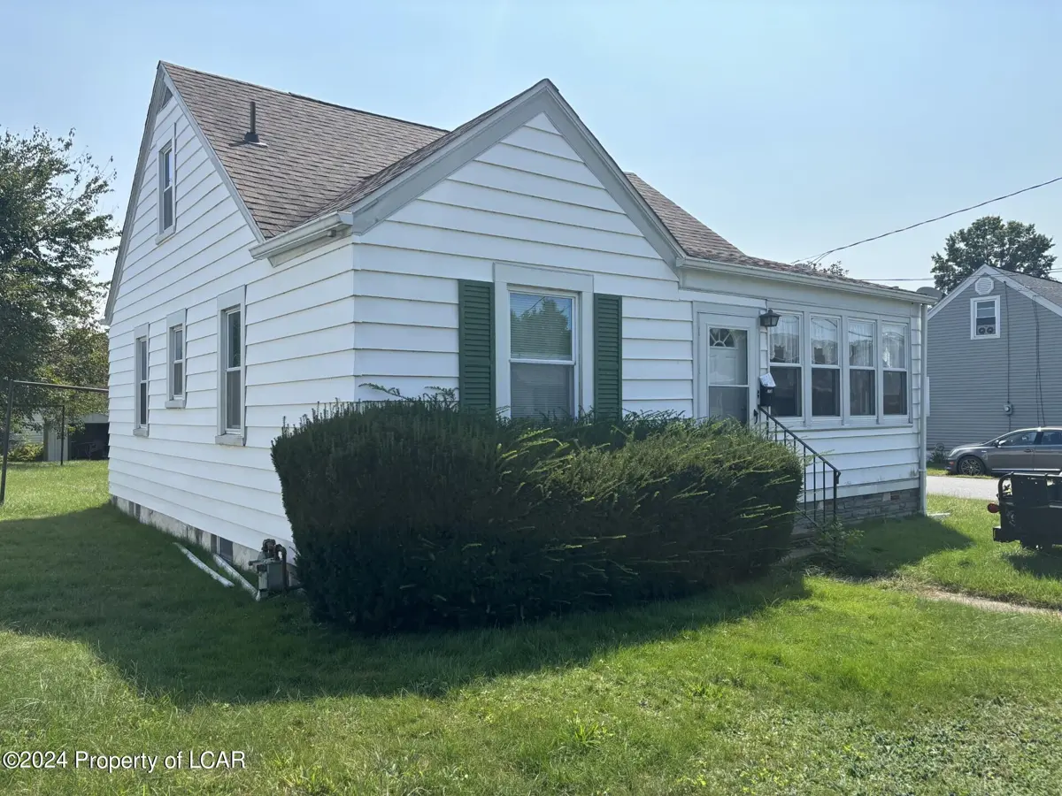 173 Hemlock Street, Swoyersville in Swoyersville