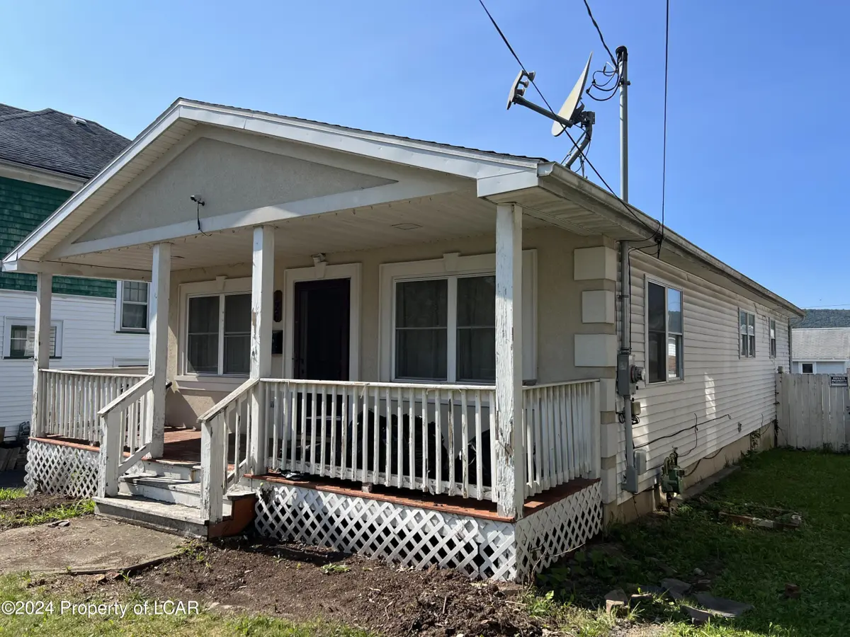 126 W Ridge Street, Nanticoke in Nanticoke