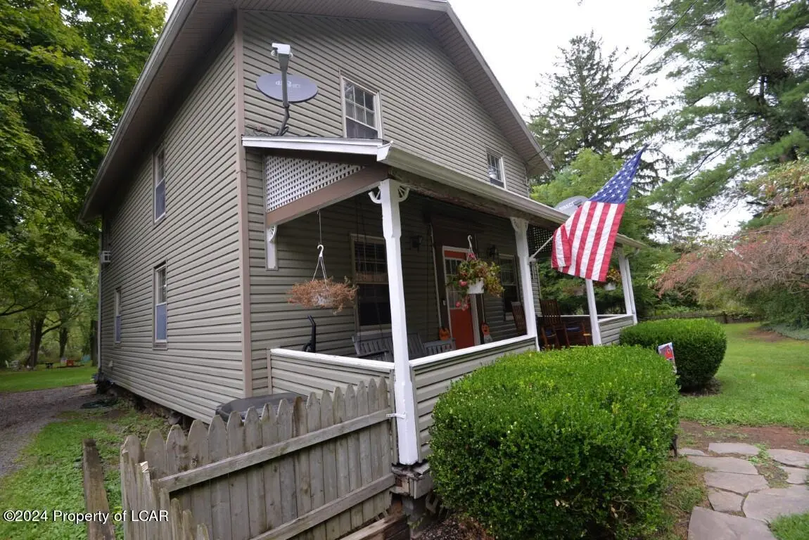 1088 Chase Road, Shavertown in Shavertown