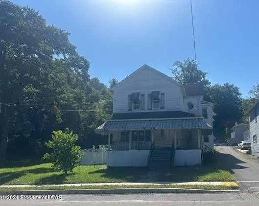 17 W Main Street, Glen Lyon in Glen Lyon