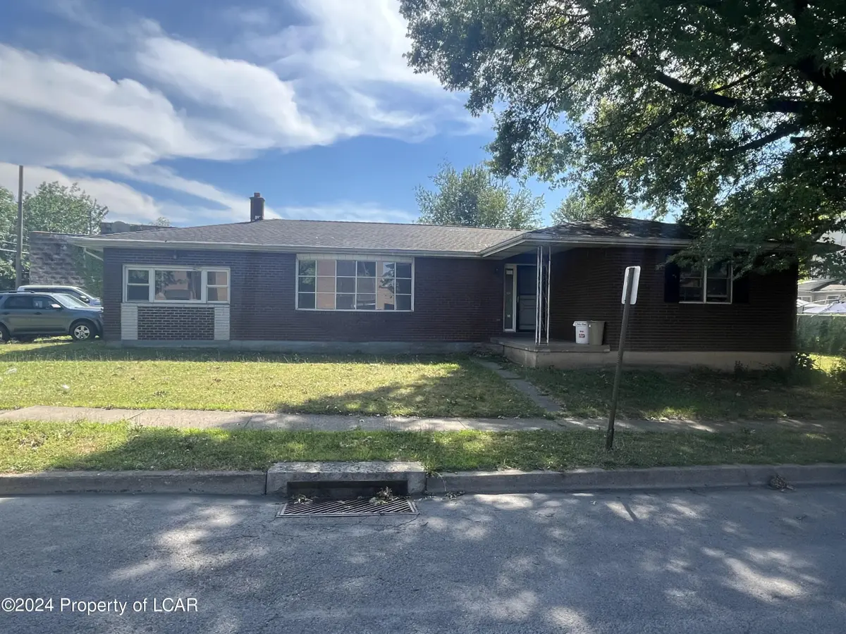3 Winter Lane, Wilkes-Barre in Wilkes-Barre