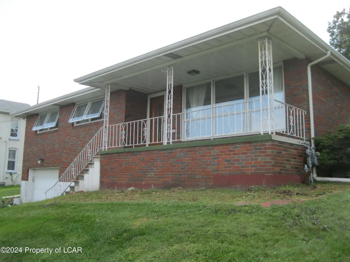 835 N Main Street, Jenkins Township in Jenkins Township