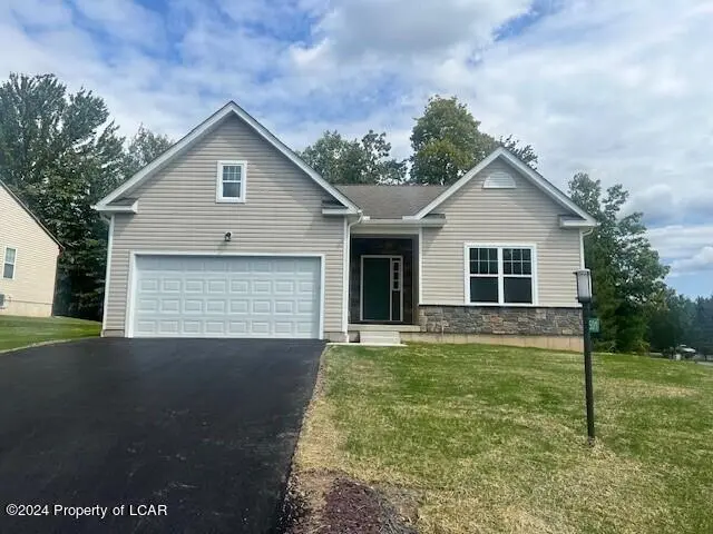 501 Live Oak Drive, White Haven in White Haven