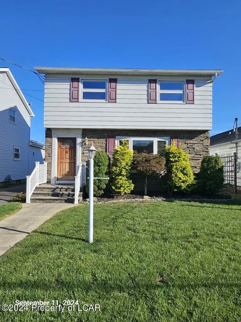 1028 Rutter Avenue, Kingston in Kingston