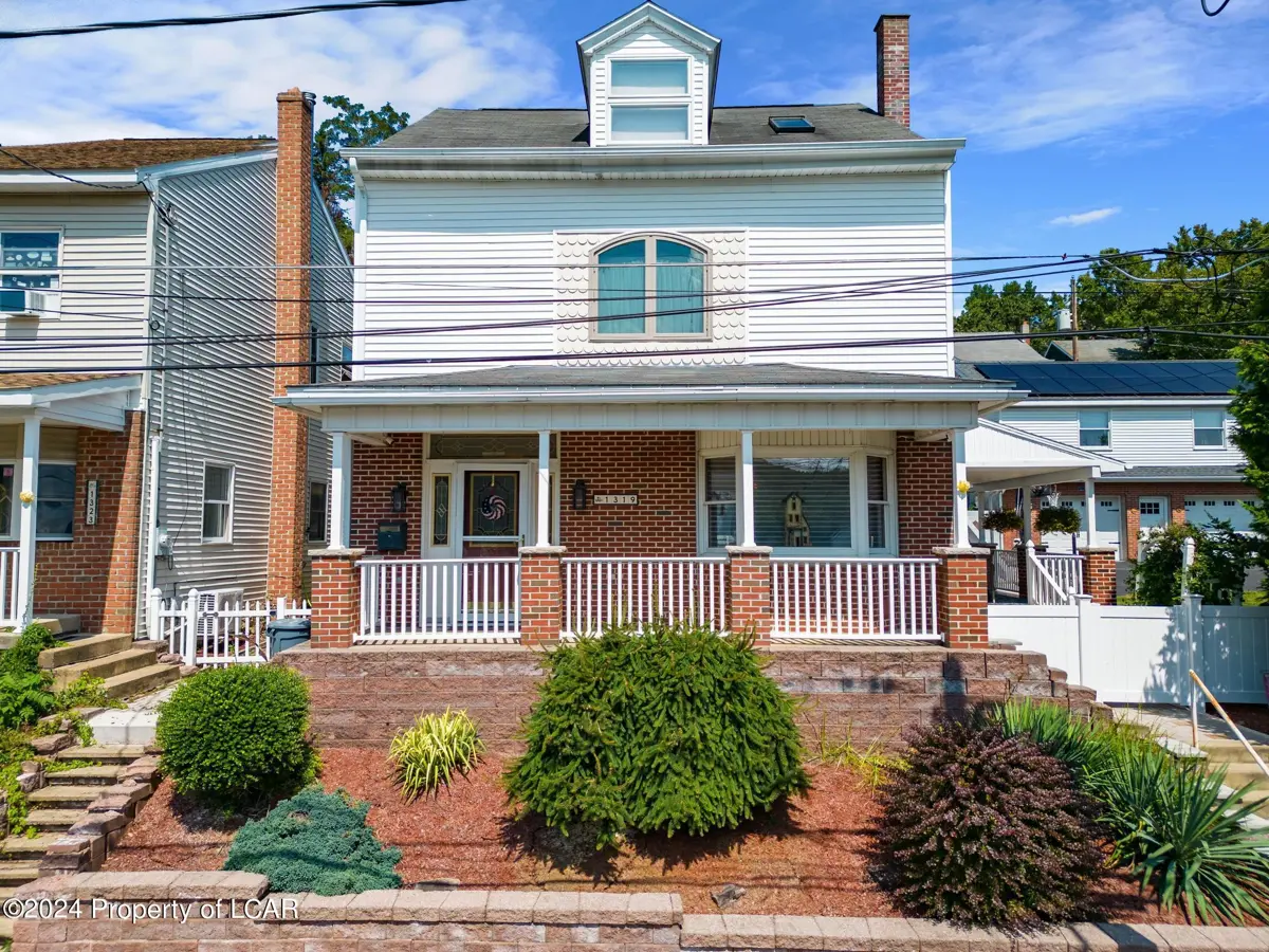 1319 Arch Street, Ashland in Ashland
