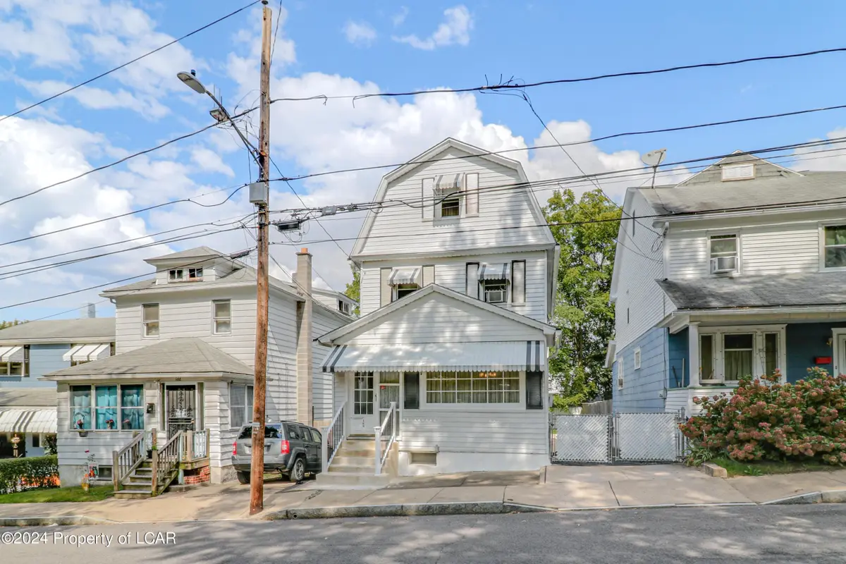 168 Andover Street, Wilkes-Barre in Wilkes-Barre