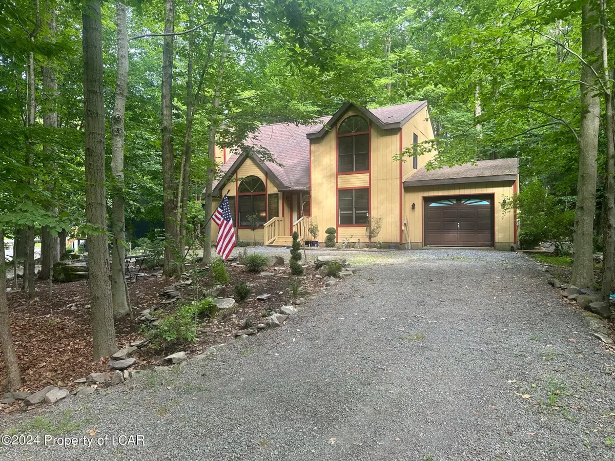 3545 Dogwood Place, Lake Ariel in Lake Ariel
