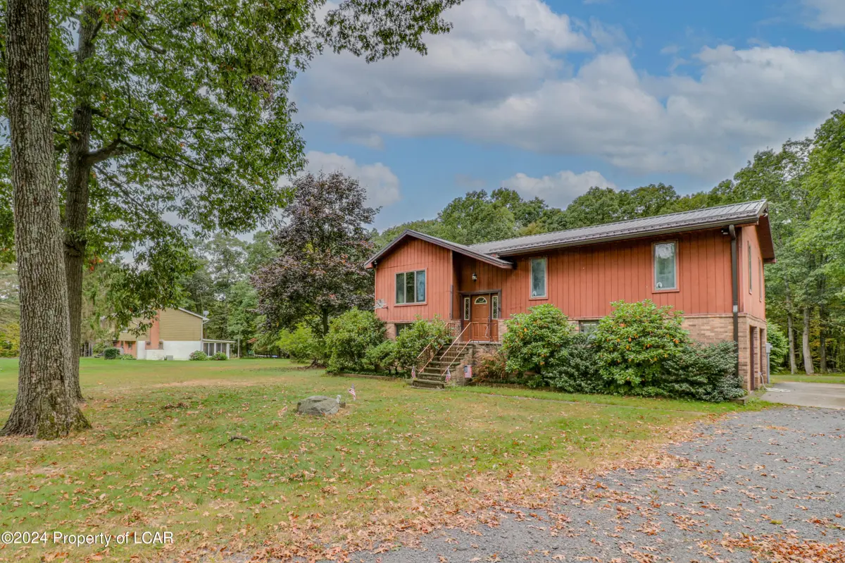 1761 W Mountain Road, Plymouth in Plymouth