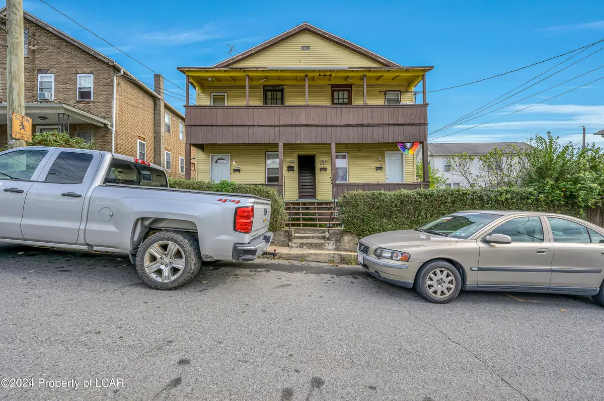214 Davis Street, Plymouth in Plymouth