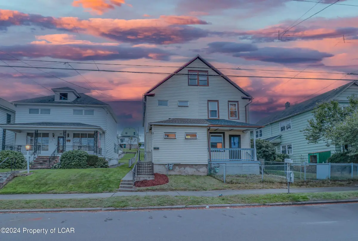 377 E Washington Street, Nanticoke in Nanticoke