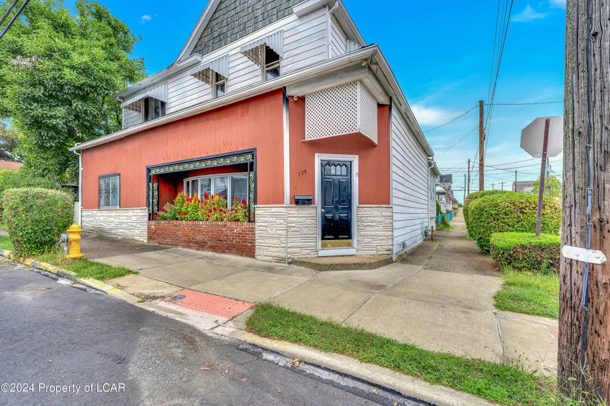 739 S Market Street, Nanticoke in Nanticoke