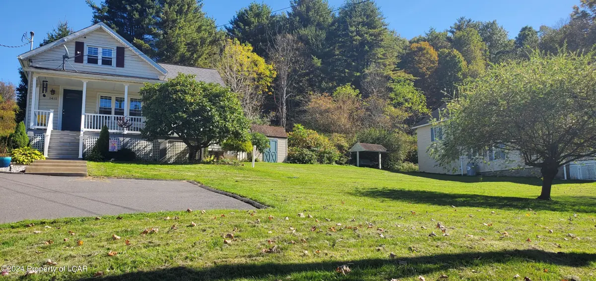 1415 Lower Demunds Road, Dallas Township in Dallas Township