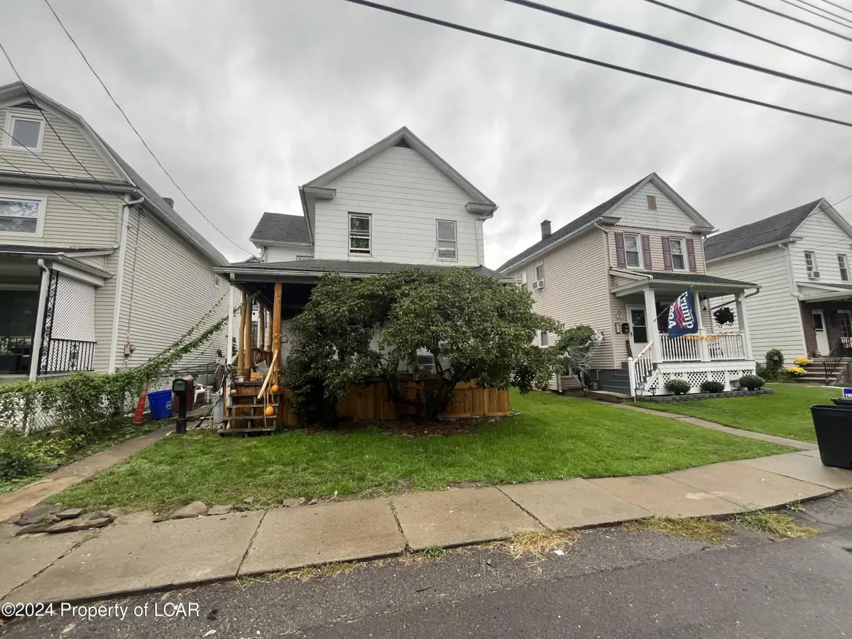 21 Loomis Street, Nanticoke in Nanticoke