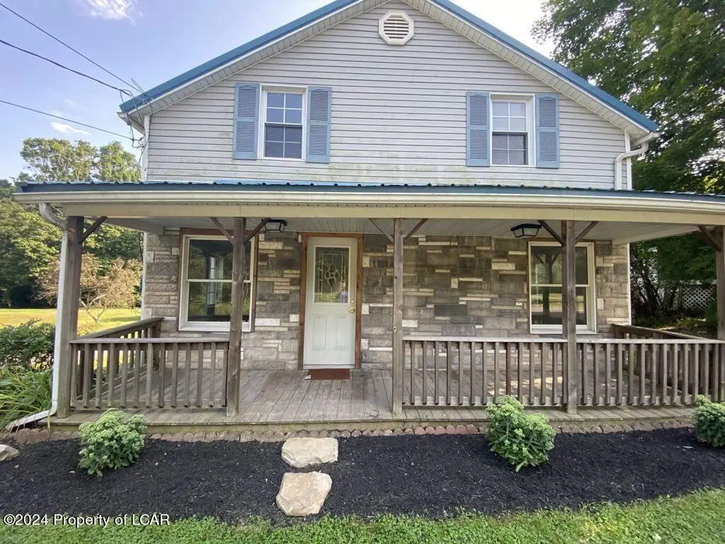 742 Main Road, Hunlock Creek in Hunlock Creek