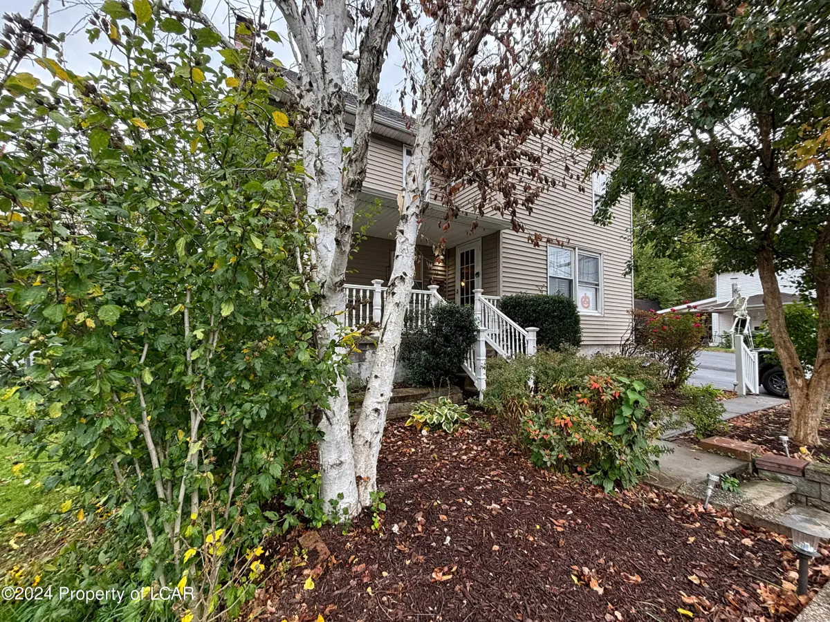 12 Ford Street, Pittston in Pittston
