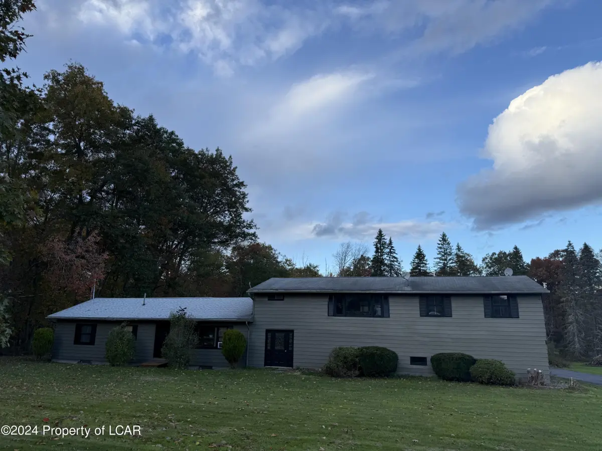 670 Mooretown Road, Sweet Valley in Sweet Valley