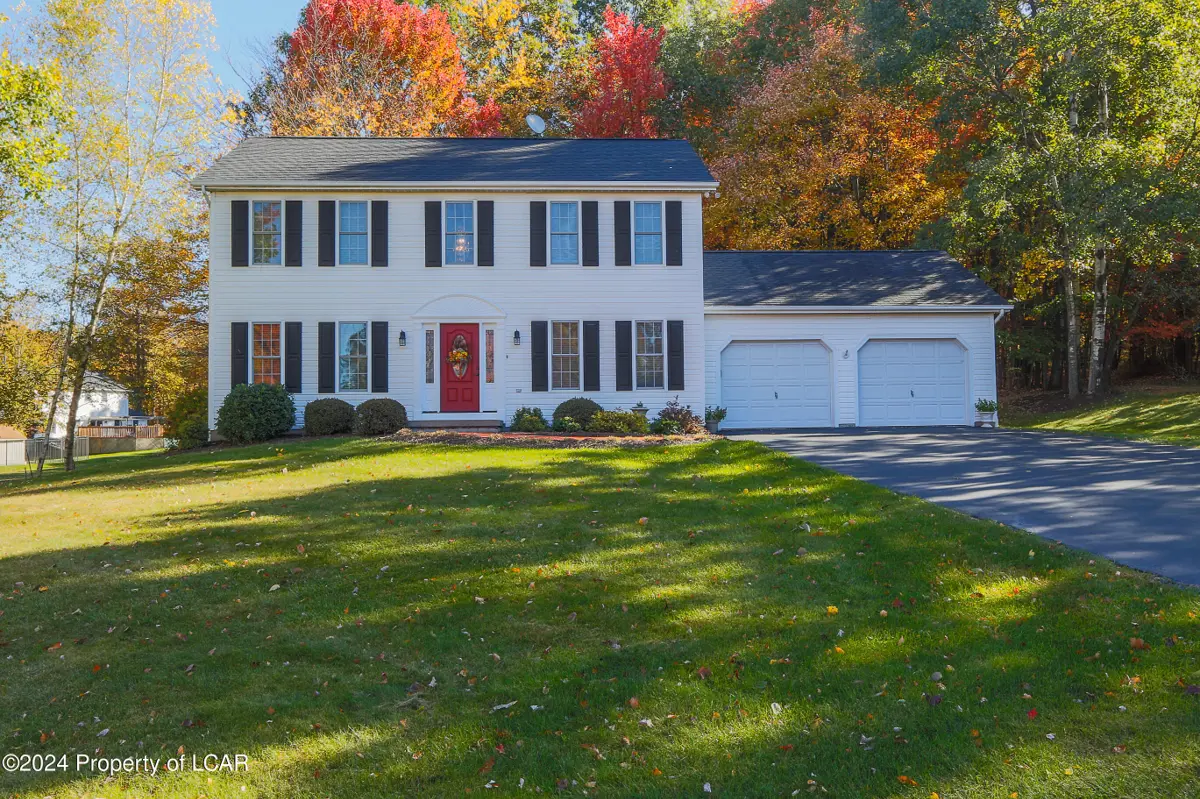 560 Stone Hedge Place, Mountain Top in Mountain Top