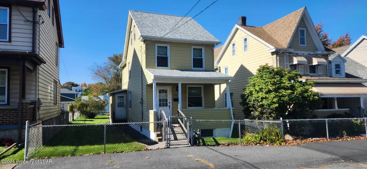 746 N James Street, Hazleton in Hazleton