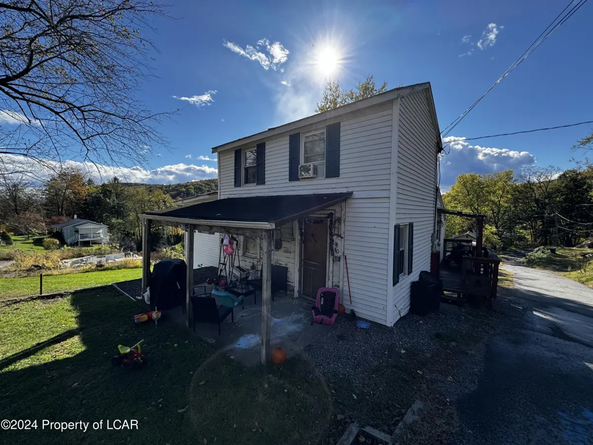 30 Conyngham Street, Shickshinny in Shickshinny