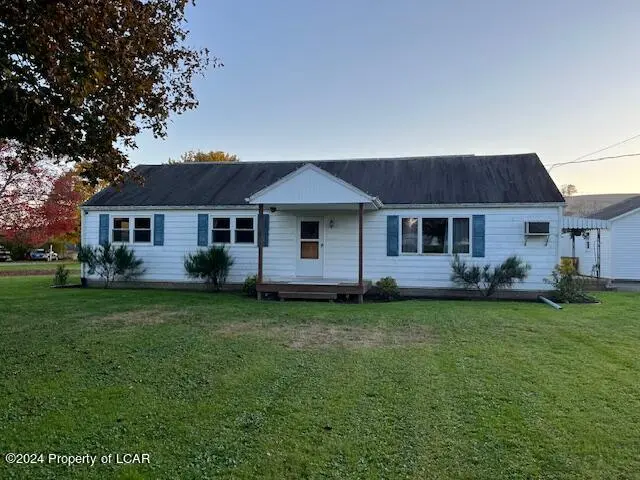 21 Distillery Hill Road, Benton in Benton