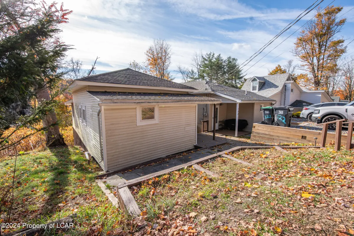 120 Kitchen Avenue, Harveys Lake in Harveys Lake