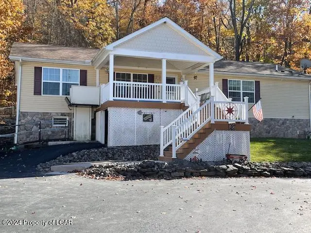 12 Tower Lane, Harveys Lake in Harveys Lake