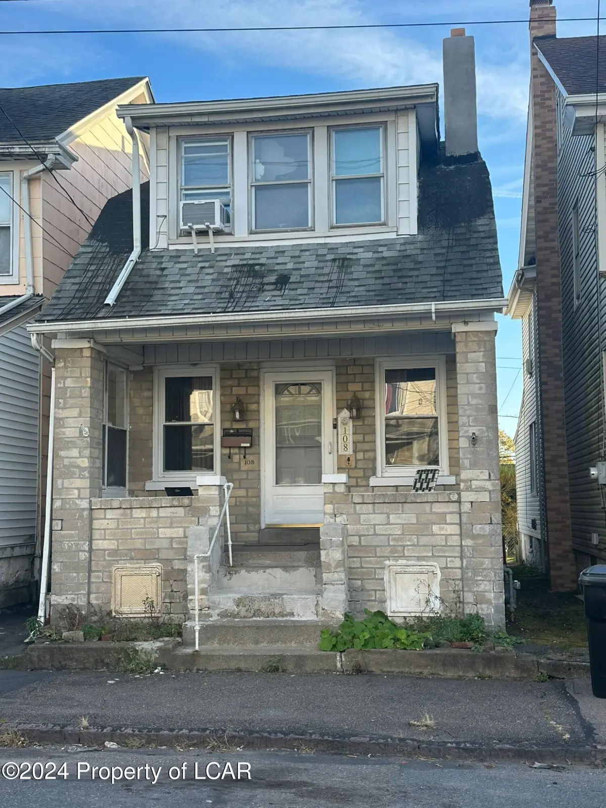108 E Green Street, West Hazleton in West Hazleton